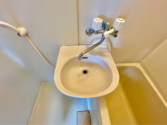 物件内観写真11　(洗面)