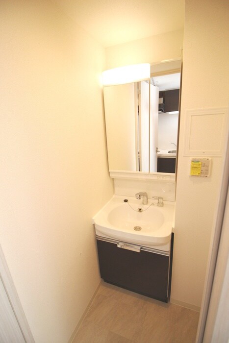 物件内観写真9　(洗面)
