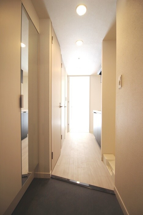物件内観写真18　(廊下)