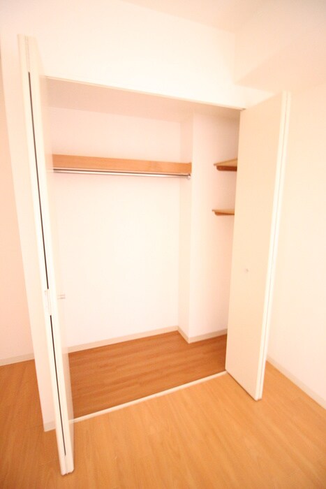 物件内観写真11　(収納)