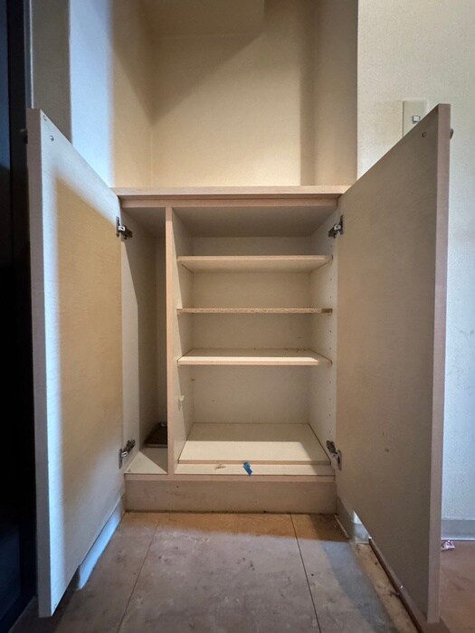 物件内観写真13　(靴箱)