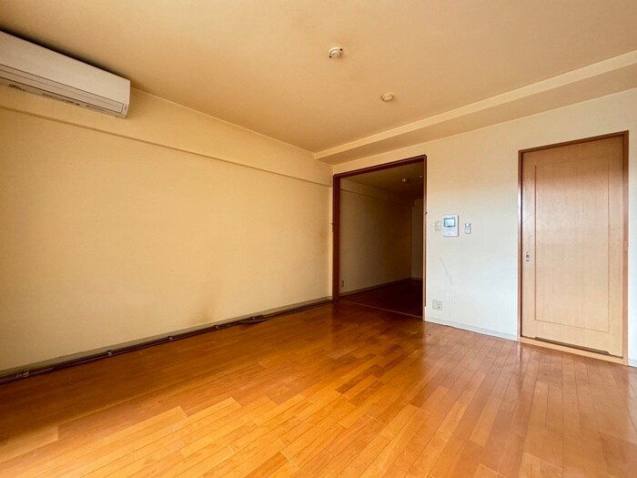 物件内観写真16　(居室)