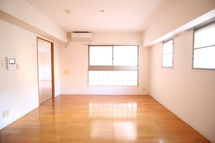 物件内観写真19　(居室)