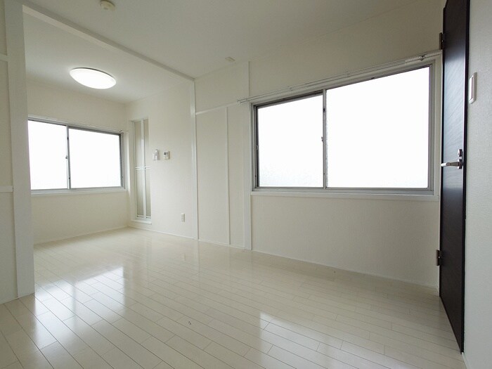 物件内観写真16　(居室)