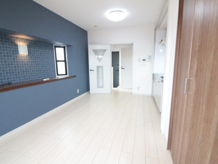 物件内観写真9　(居室)