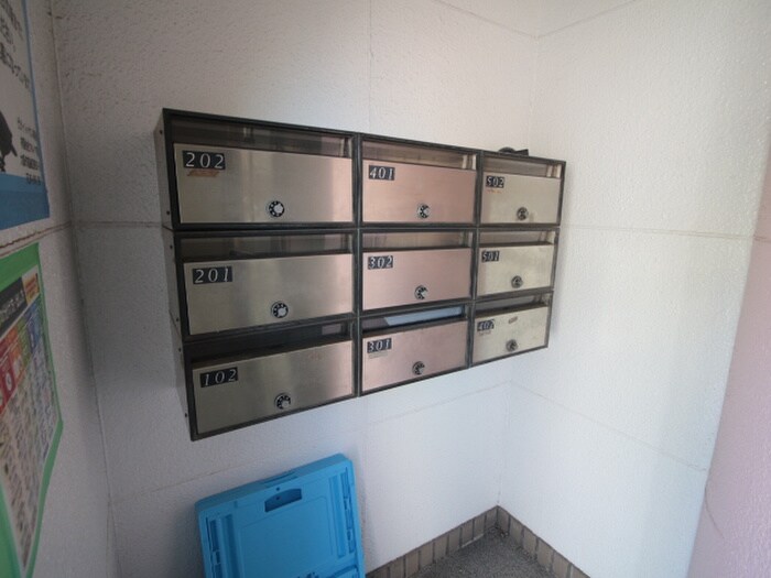 物件外観写真4　(建物設備)