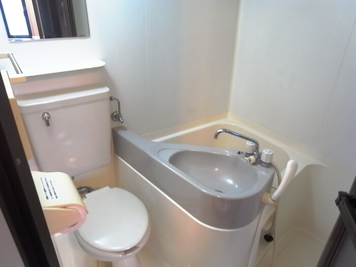 物件内観写真12　(バス／シャワールーム等)