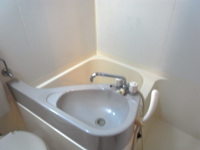 物件内観写真13　(バス／シャワールーム等)