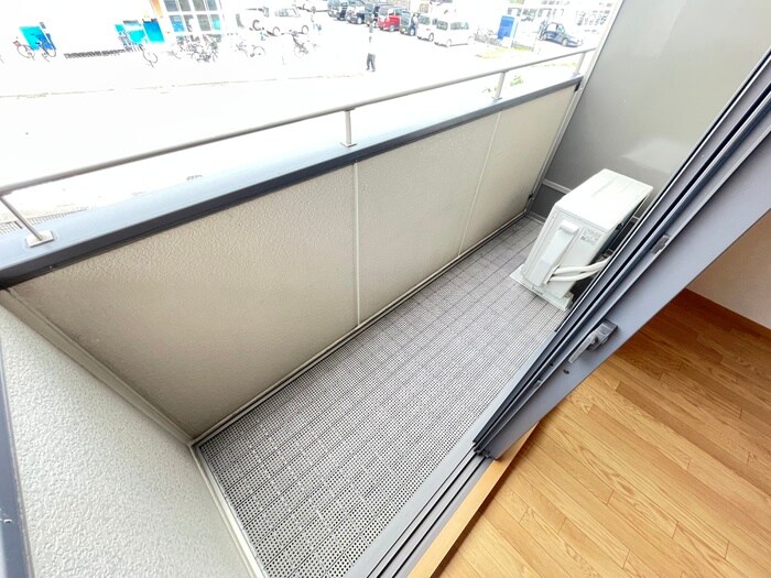 物件内観写真16　(ベランダ・バルコニー)