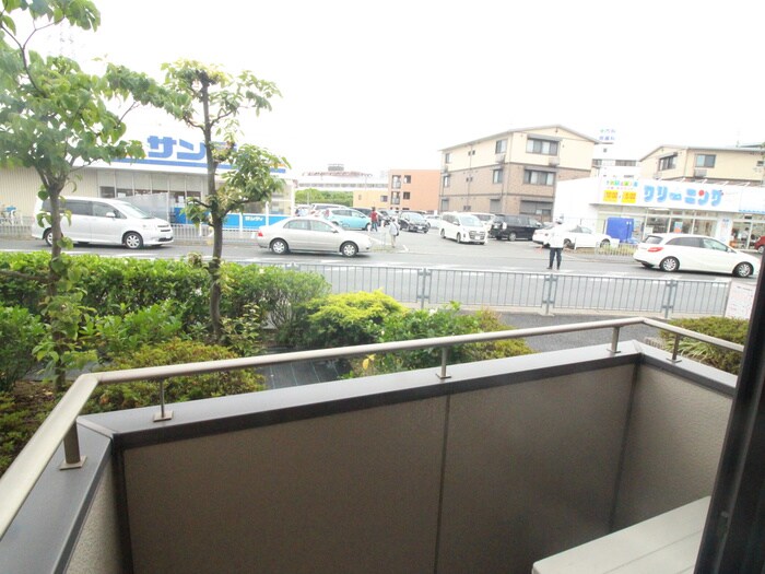 物件内観写真22　(室内からの展望)