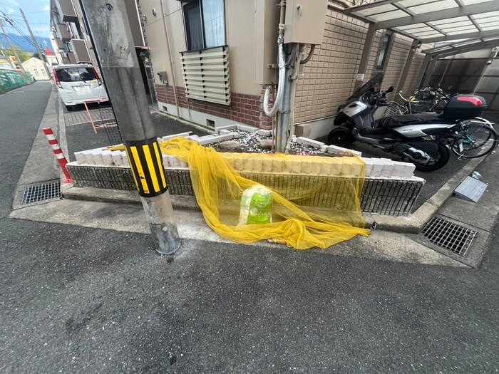 物件外観写真4　(建物設備)