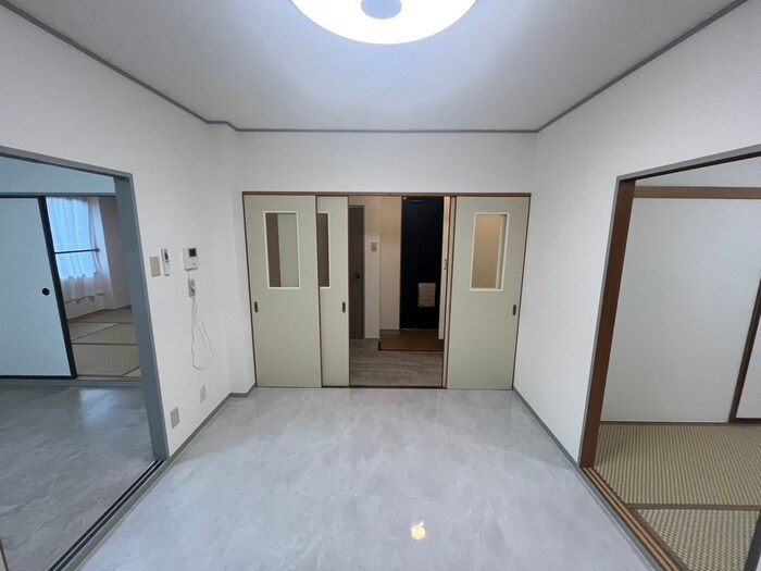 物件内観写真16　(居室)