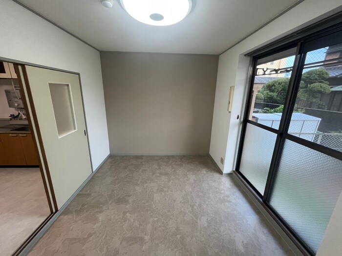 物件内観写真17　(居室)