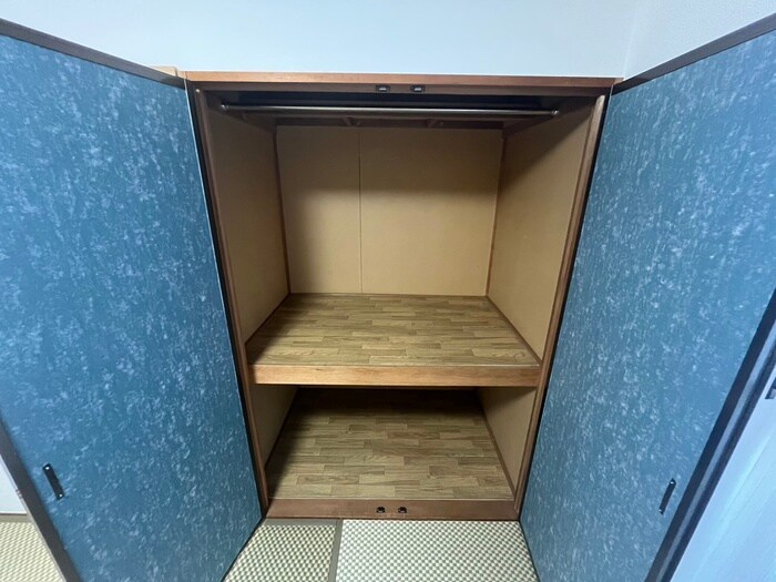 物件内観写真18　(収納)