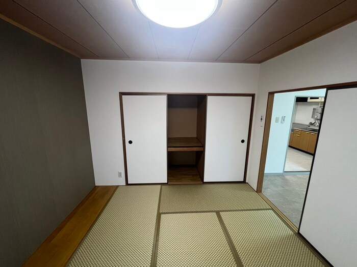 物件内観写真21　(居室)