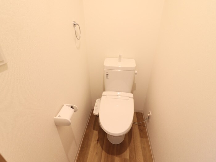 物件内観写真13　(トイレ)