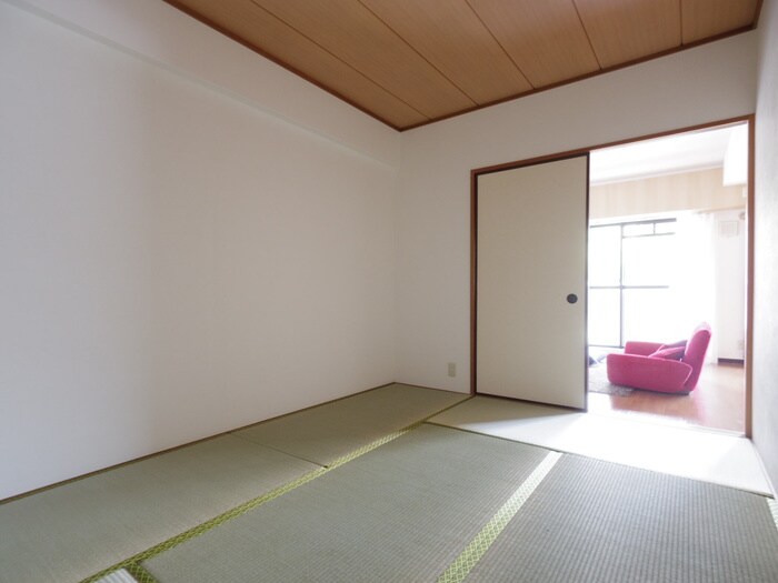 物件内観写真15　(居室)