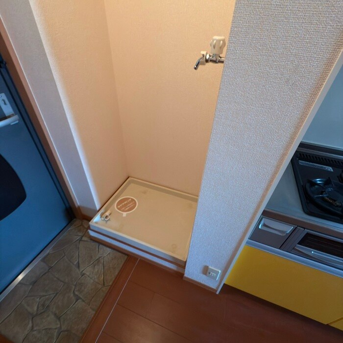 物件内観写真21　(洗濯機置場)