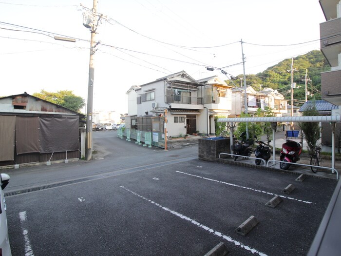 物件内観写真22　(室内からの展望)