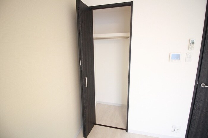 物件内観写真13　(収納)