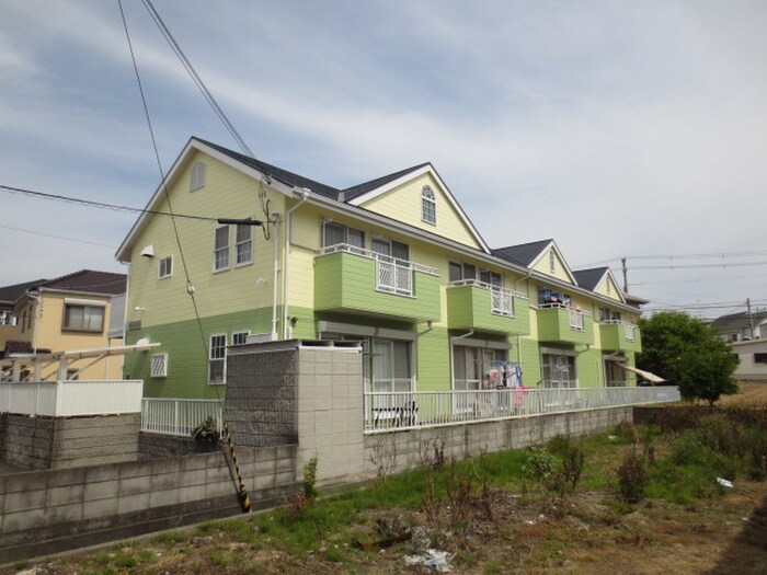 物件外観写真1　(外観写真)