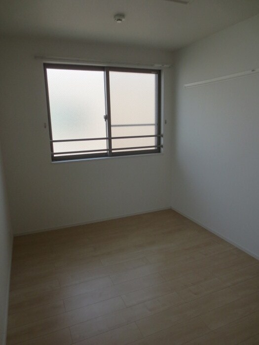 物件内観写真11　(居室)