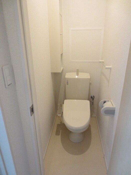 物件内観写真14　(トイレ)