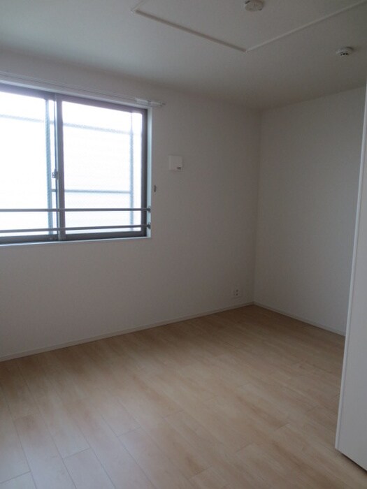 物件内観写真16　(居室)