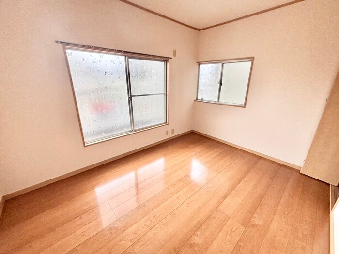 物件内観写真14　(居室)