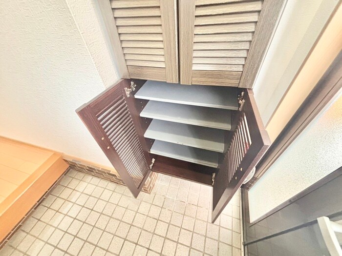 物件内観写真20　(靴箱)