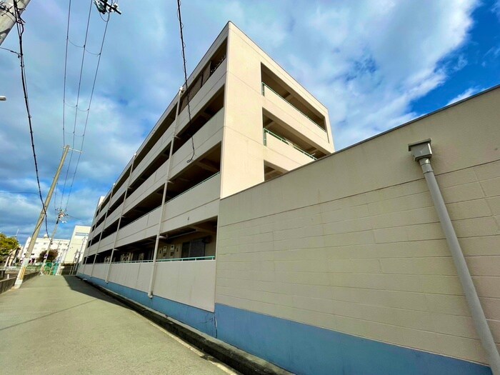 物件外観写真2　(建物設備)