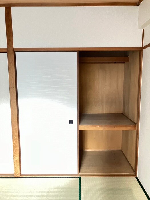 物件内観写真12　(収納)