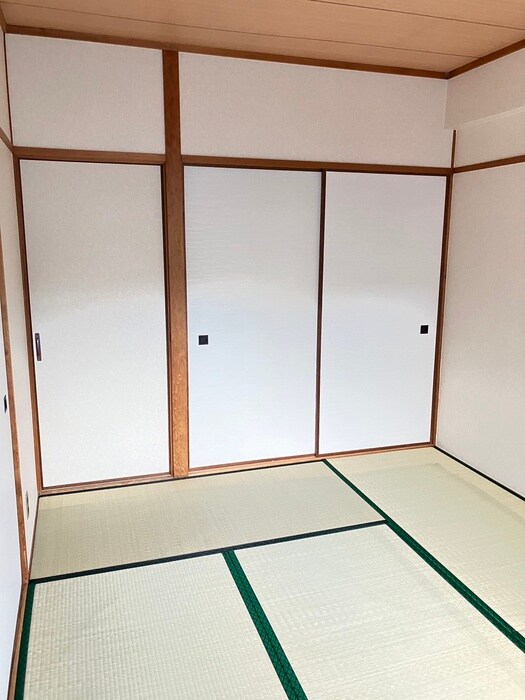 物件内観写真17　(居室)