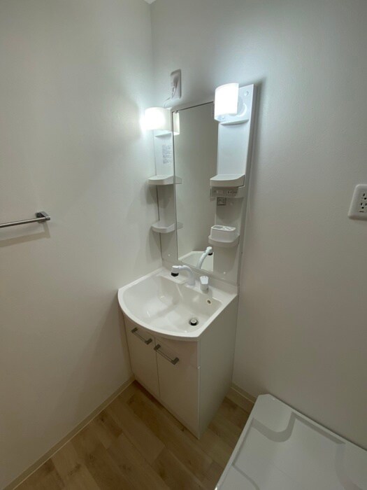 物件内観写真12　(洗面)