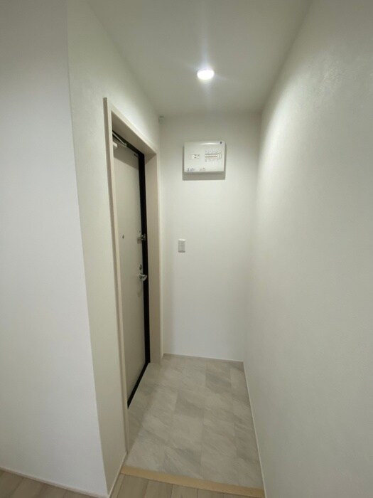 物件内観写真18　(廊下)