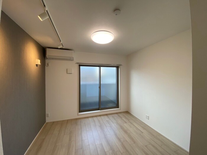 物件内観写真21　(居室)