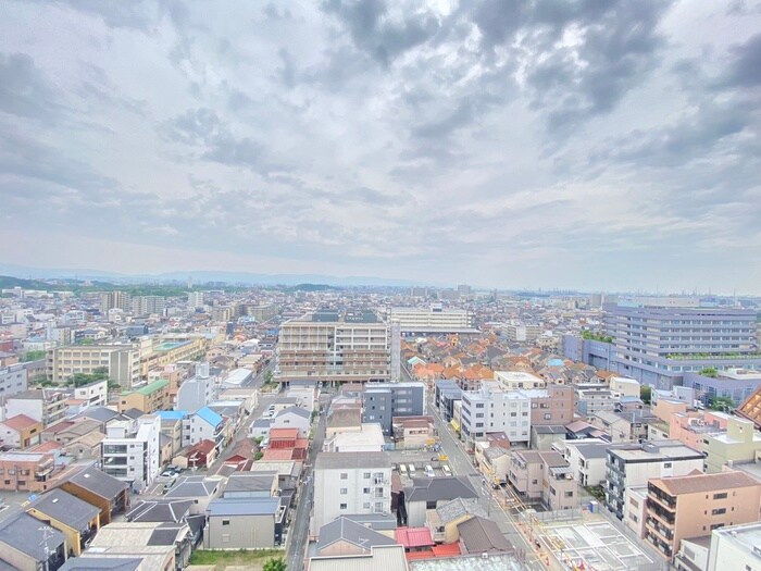 物件内観写真22　(室内からの展望)