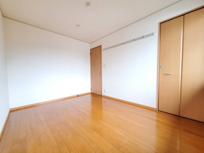 物件内観写真13　(居室)