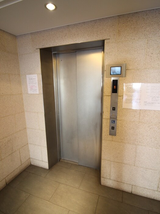 物件外観写真5　(建物設備)