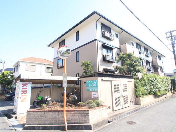 物件外観写真1　(外観写真)