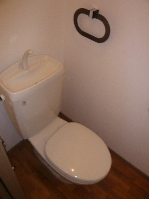 物件内観写真11　(トイレ)