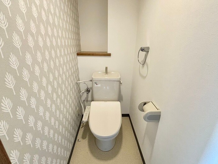 物件内観写真9　(トイレ)