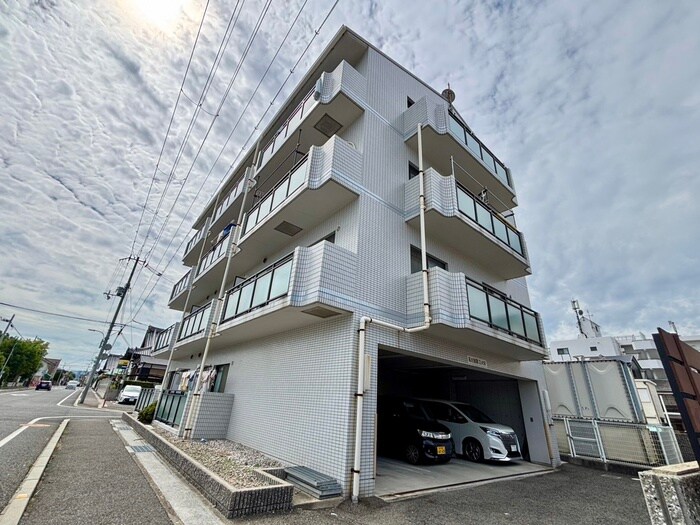 物件外観写真3　(外観写真)