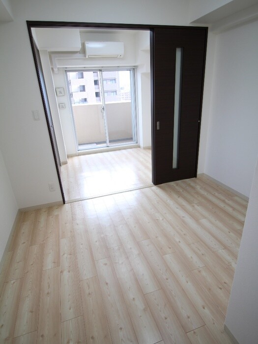 物件内観写真15　(居室)