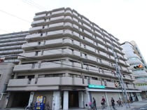 ドムール北梅田の外観写真