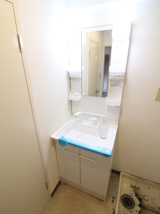 物件内観写真9　(洗面)