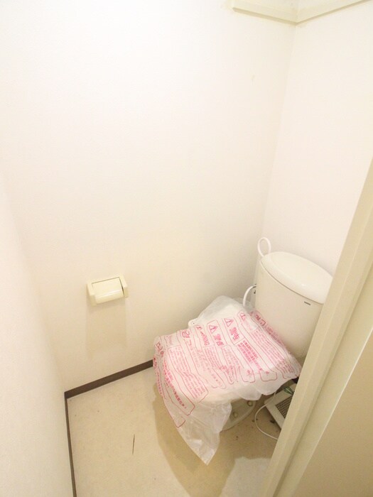 物件内観写真12　(トイレ)