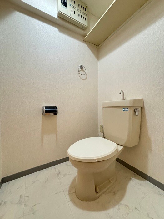 物件内観写真13　(トイレ)