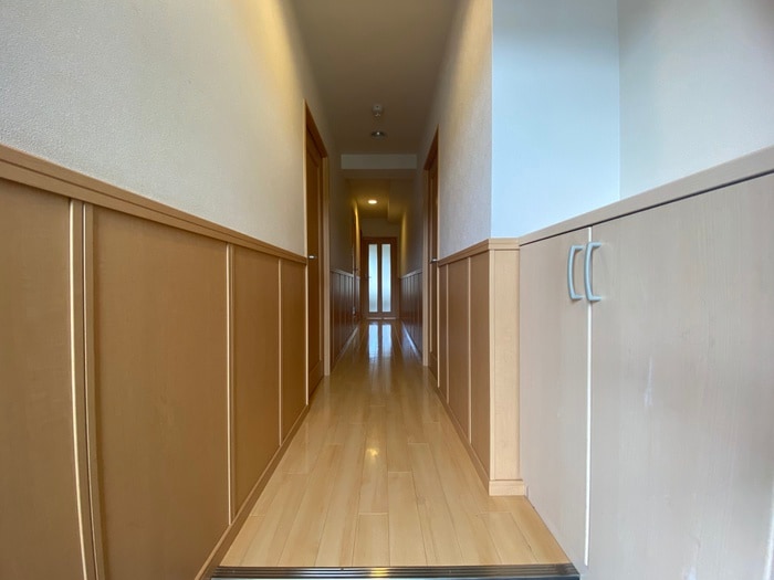 物件内観写真18　(廊下)