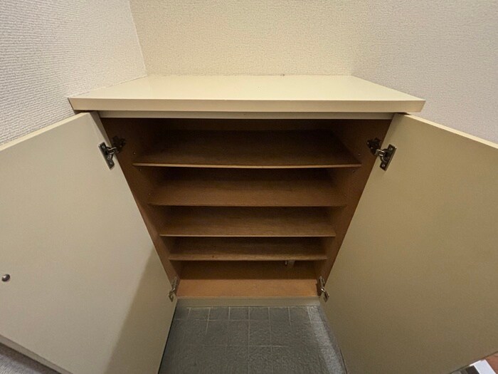 物件内観写真20　(靴箱)